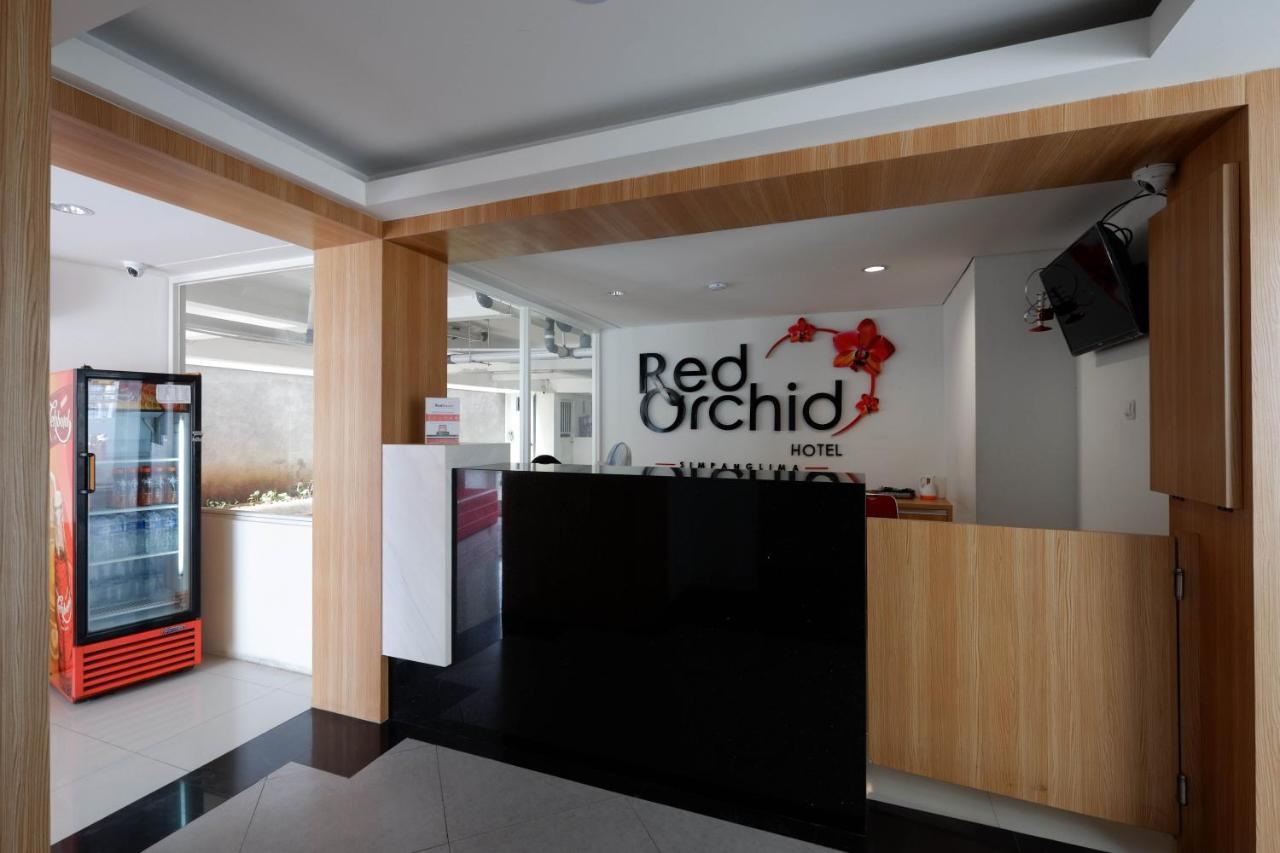 Reddoorz Plus Near Ciputra Mall Simpang Lima Semarang Luaran gambar